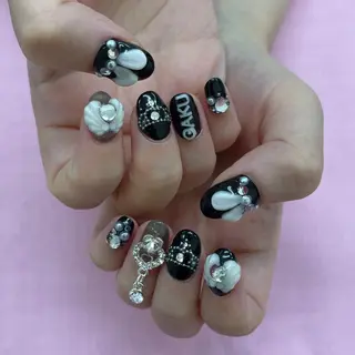 ネイル 五十嵐 美智のネイルデザイン