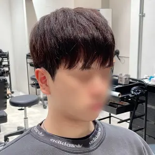 ショート カラー パーマ ヘアアレンジ メンズ パク・ボミン小野リエ 韓国ハーフ🦊のヘアスタイル