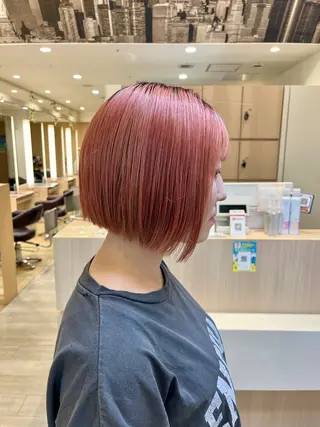 ミディアム カラー 牛尾 丈のヘアスタイル