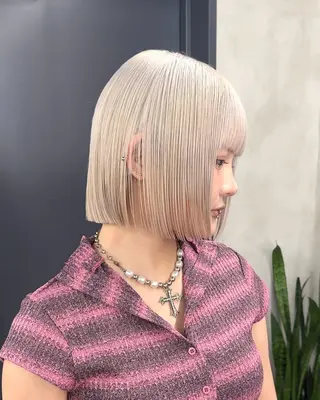 ミディアム カラー nico TOKYO 渋谷所属・ハイトーンブリーチ 特化🌈フジタハルキのヘアスタイル