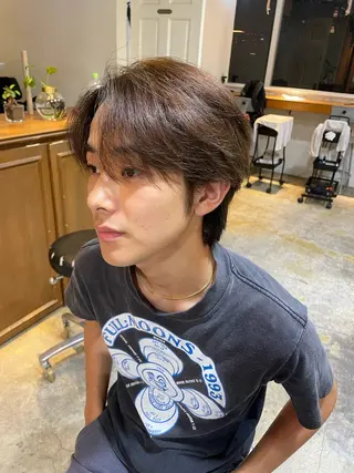 ミディアム パーマ メンズ RIN／韓国ヘア レイヤーカットのヘアスタイル