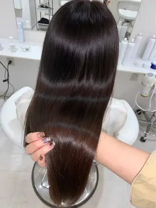 ロング カラー ParveMix 岡本えりかのヘアスタイル