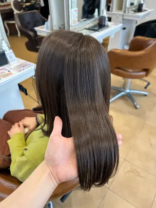 セミロング カラー 今中 紗英のヘアスタイル