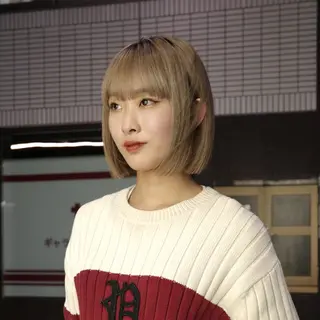 ショート カラー 梅田のブリーチ特化 美容師KAI🥰のヘアスタイル