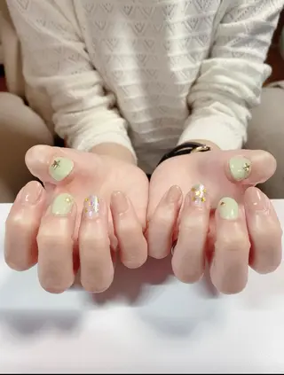 ネイル マジョリカ ブルーのネイルデザイン