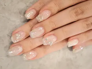 ネイル 穎 アオリのネイルデザイン