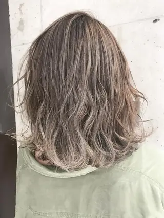 ミディアム カラー ヘアアレンジ 今井 由佳のヘアスタイル
