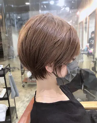 ショート カラー パーマ ヘアアレンジ キッズ ネイル マツエク・マツパ アイブロウ 髪質改善✨ハツメイ オグ✂️のヘアスタイル