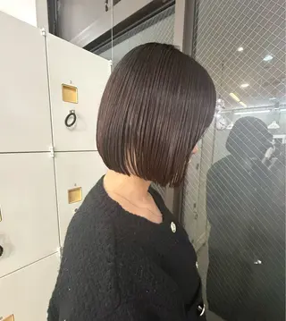 ショート Rinka/レイヤー /透明感カラーのヘアスタイル