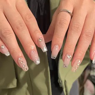 ネイル MODA MANAMIᵕ̈のネイルデザイン