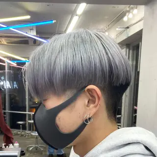 ショート カラー メンズ ☘️ブリーチ/ハイト ーン/レイヤー/のヘアスタイル