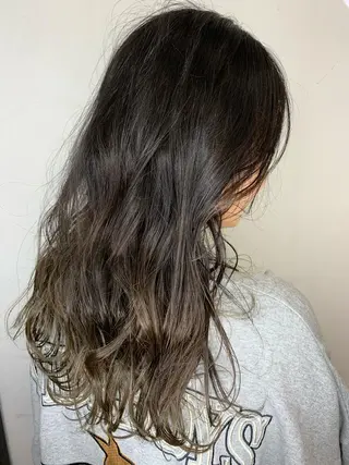 ロング カラー 🪞上品で可愛い韓国 ヘア🪞Rikutoのヘアスタイル