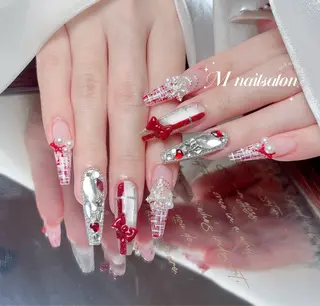 ネイル M🌷nail 長さだし専門店のネイルデザイン