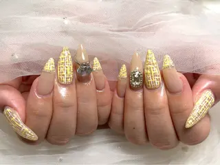 ネイル Roi〈ロワ〉 Akariのネイルデザイン