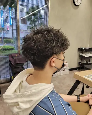 ショート メンズ パーマ レイヤー/ショート /山田譲治✂️のヘアスタイル