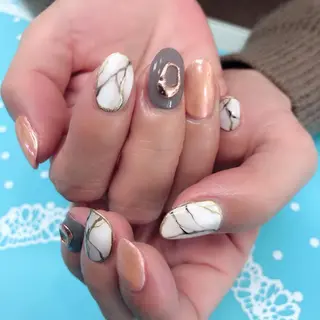 ネイル Luccica nailのネイルデザイン