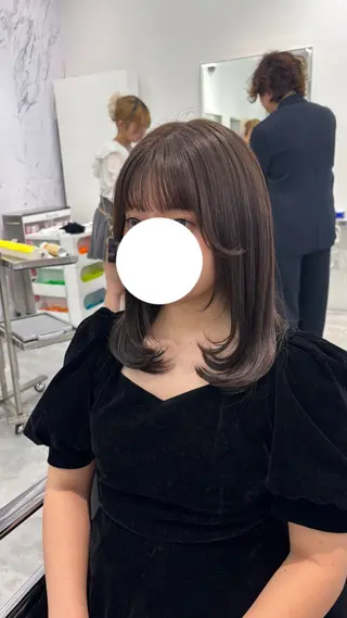 セミロング Parve  Mix 🫧梶川虹のヘアスタイル