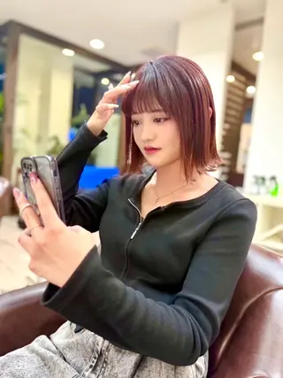 ミディアム 三原 つばさのヘアスタイル