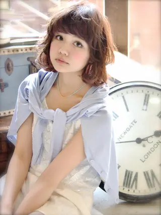 ショート ミディアム カラー パーマ ヘアアレンジ メンズハイトーン メンズバレイヤージュのヘアスタイル