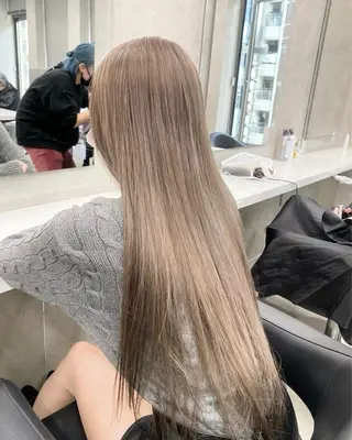 ロング 似合わせ艶カラー🪽 ひかる🪽🩶のヘアスタイル
