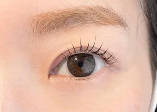 マツエク・マツパ and MORE アンドモア(代々木)のマツエク・マツパデザイン