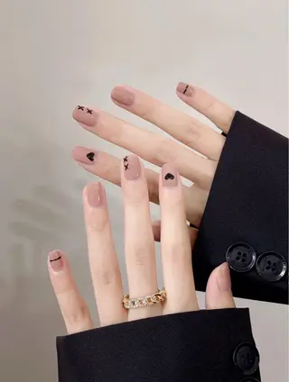 ネイル Moomi nail salon新宿所属・Moomi nail salonのネイルデザイン