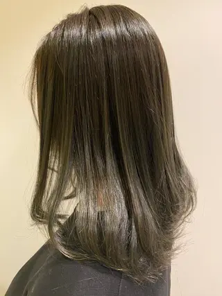 セミロング 🌹艶髪カラー🌹 津田晴加【西荻窪】のヘアスタイル