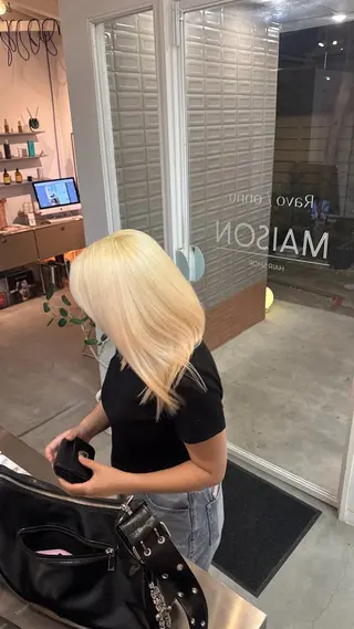 ロング Tsukasa/ ハイトーン/寒色のヘアスタイル