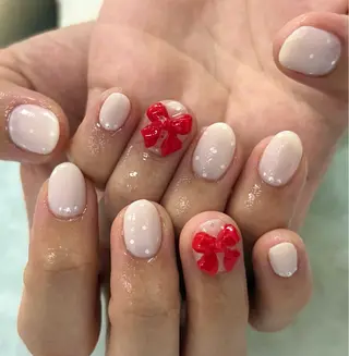 ネイル Bianca関内 USUI🐢のネイルデザイン