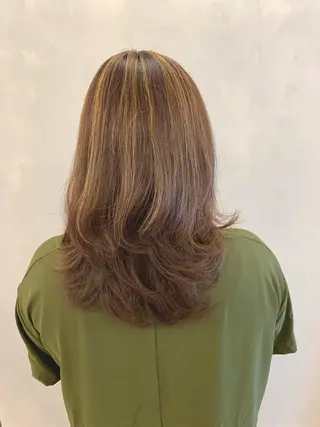 カラー Dali   新札幌店所属・Dali 若松　朋美のヘアスタイル