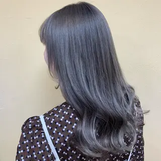 ロング カラー カネコ ユカリのヘアスタイル