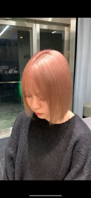 ミディアム カラー サロウィン(SALOWIN)原宿iori店所属・ツヤツヤ ハイトーン/Reiのヘアスタイル