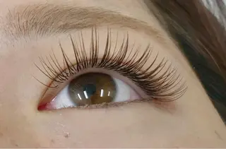 マツエク・マツパ eminy lash 【エミニーラッシュ】のマツエク・マツパデザイン