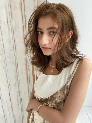 ミディアム 韓国ヘア／艶カラー minamiのヘアスタイル