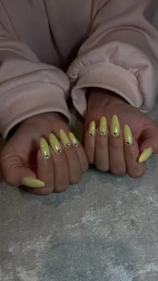 ネイル Nail MOANAのネイルデザイン