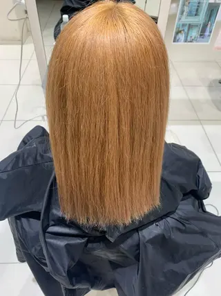 ミディアム ワタナベ アオイのヘアスタイル