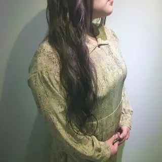 ロング カラー しのはら まどかのヘアスタイル