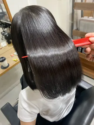 ミディアム 銀座⚜️【脱白髪染め 美髪矯正】トグチのヘアスタイル
