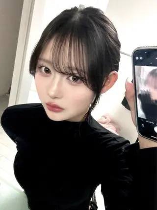 ロング カラー 透けるやわらか艶髪♡ ナチュラルストレートのヘアスタイル