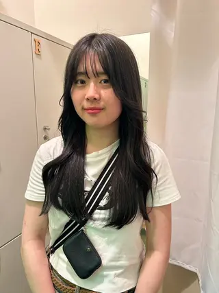 ロング Hiiro/レイヤー /海外ヘアのヘアスタイル