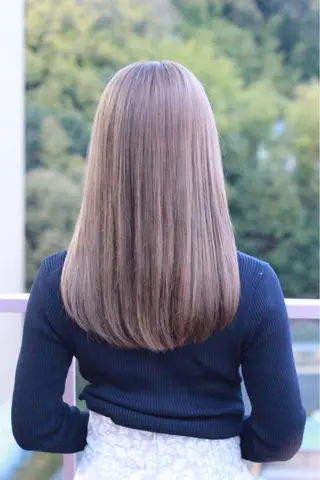 ロング カラー Viage （ビアージュ）のヘアスタイル
