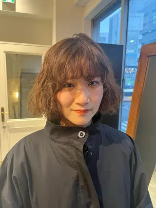 ミディアム パーマ SIKI yuuna レイヤーカット🪽のヘアスタイル