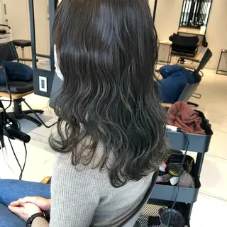 ミディアム 【ショート、艶髪】 新海龍哉のヘアスタイル