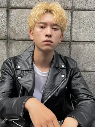 ショート カラー メンズ チーフマネージャー 💈田村亮太朗💈のヘアスタイル