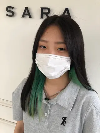 ロング 野田 カレンのヘアスタイル