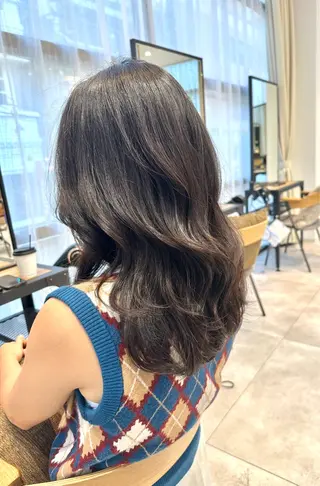 ミディアム ace 梅田所属・似合わせ特化 美容師kokiのヘアスタイル