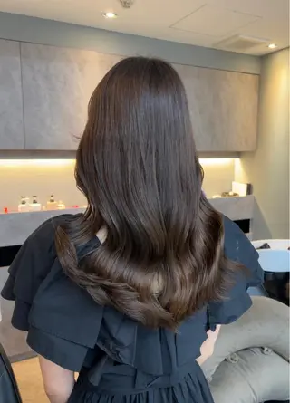 セミロング 🫧髪質改善•艶カラ ー特化🫧谷奥甲太のヘアスタイル