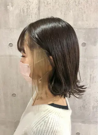 ミディアム レイヤー/韓国 ハイトーン興津史弥のヘアスタイル