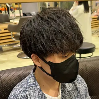 パーマ メンズ 韓国レイヤー/センタ ーパート/坂本翔のヘアスタイル