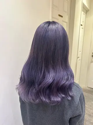 ロング カラー ミユ🎀ヘアメ 🎨デザインカラーのヘアスタイル